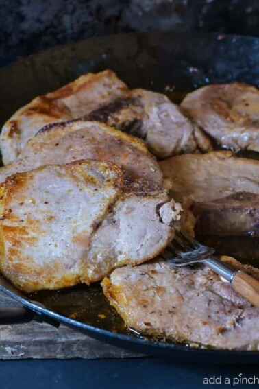 Balsamic Baked Pork Chops Recipe. Perfect for a quick weeknight meal, these balsamic oven baked pork chops are full of flavor while still being quick and easy! // addapinch.com