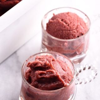 Cherry Frozen Yogurt Recipe - Cherry Frozen Yogurt makes a delicious and refreshing dessert in minutes! Ready in just 6 minutes! // addapinch.com