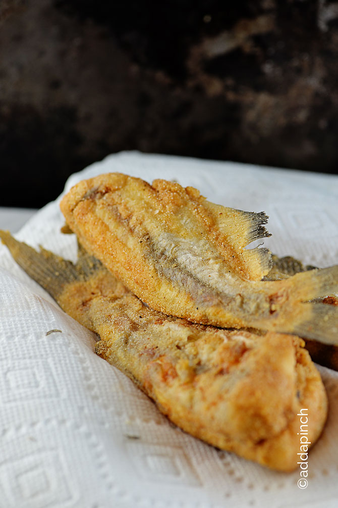 Fried Catfish Recipe from addapinch.com