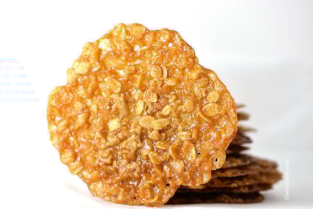 Oatmeal Lace Cookies | ©addapinch.com