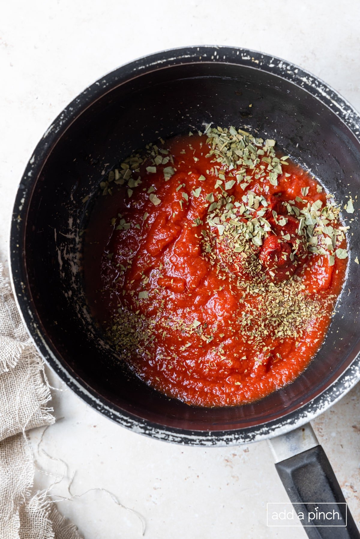 Photo of tomato sauce for stuffed shells.